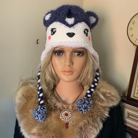 Justice Dog Toboggan hat EUC - Picture 3 of 6